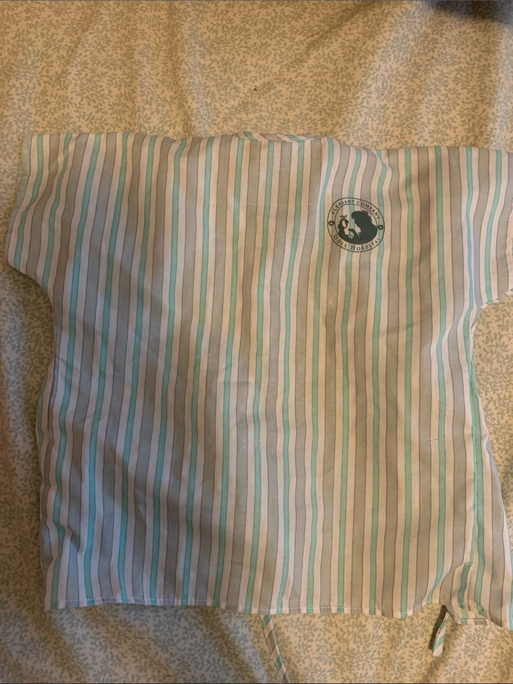 American Girl Pleasant Company Doll Hospital Gown